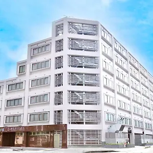 3* 酒店 Universal Karasuma