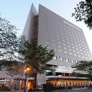 https://sapporo-korakuen-hotel.sapporo-hotel.com